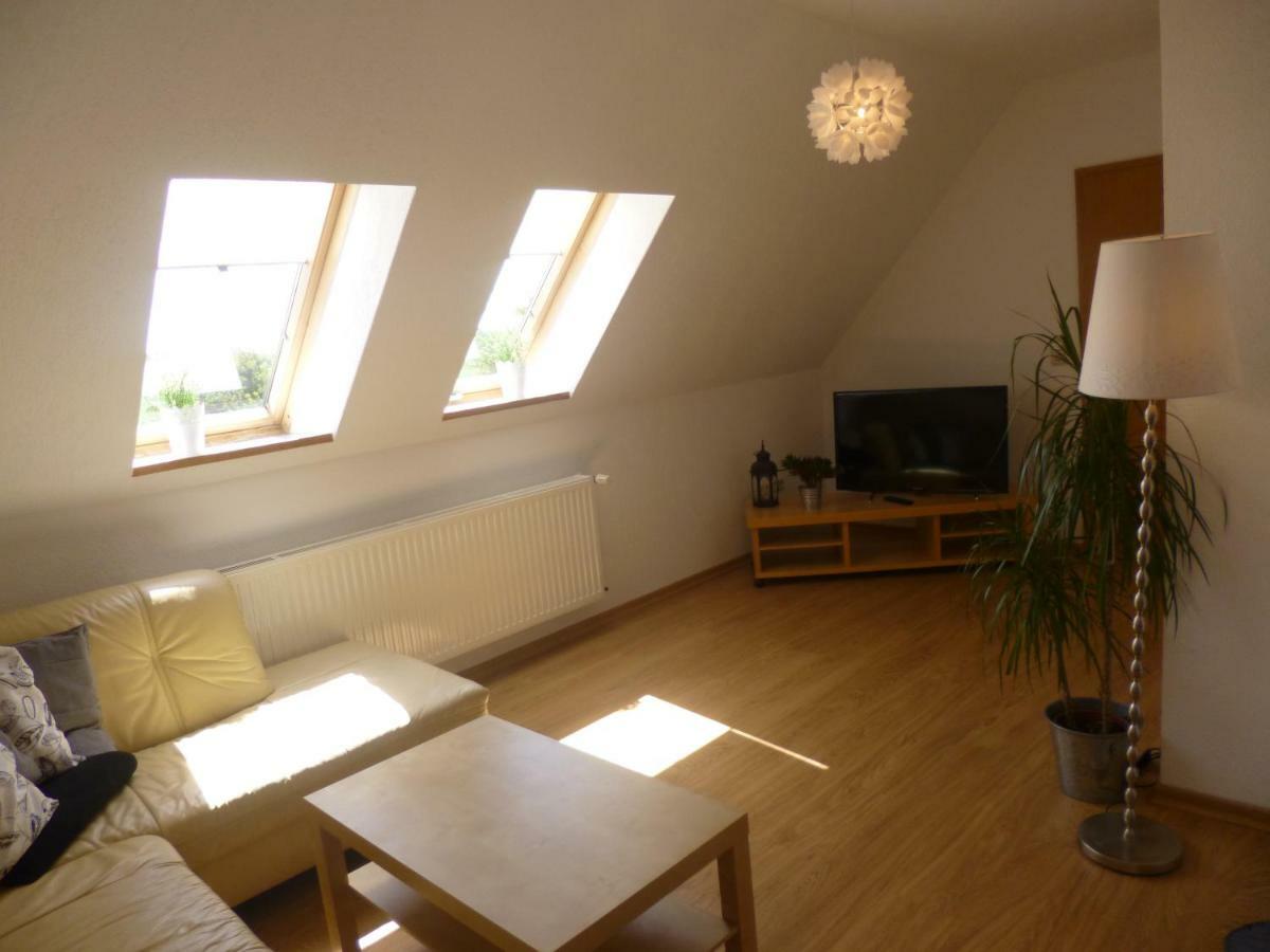 Ferienwohnungen Familie Jahn Thesenvitz Exteriör bild